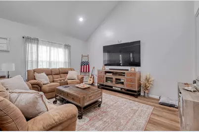 401 Coleto Creek Loop, Kyle, TX 78640 - Photo 13