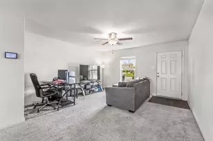 304 Hyacinth Way, Jarrell, TX 76537 - Photo 5