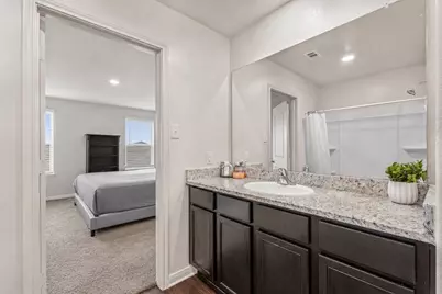 304 Hyacinth Way UNIT #7-K, Jarrell, TX 76537 - Photo 15