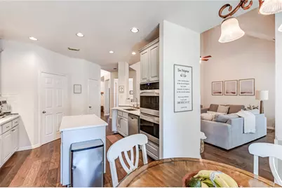 8202 Sunburst Parkway, Round Rock, TX 78681 - Photo 19