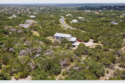 18220 Shepherds Corral, Dripping Springs, TX 78620 - Photo 9