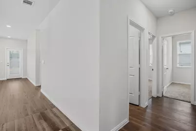 909 Vogel Drive, Georgetown, TX 78626 - Photo 9