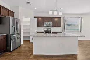 909 Vogel Dr, Georgetown, TX 78626 - Photo 13