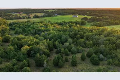 498 N County Line Road, Elgin, TX 78621 - Photo 15