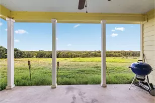 498 N County Line Rd, Elgin, TX 78621 - Photo 11
