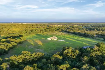 498 N County Line Road, Elgin, TX 78621 - Photo 25