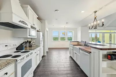 498 N County Line Road, Elgin, TX 78621 - Photo 33