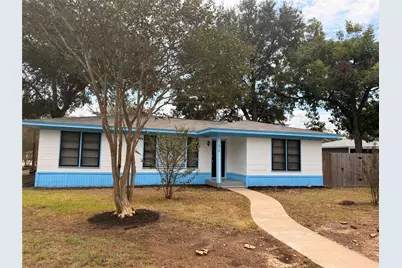 312 S Wilson Avenue, Giddings, TX 78942 - Photo 1