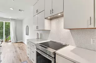 6020 Springdale Rd, Austin, TX 78723 - Photo 11