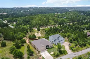 173 Kipahulu Dr, Bastrop, TX 78602 - Photo 33