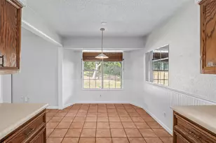 7506 Glenhill Rd, Austin, TX 78752 - Photo 9