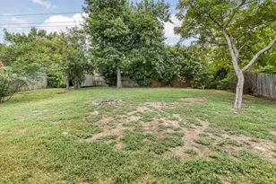 7506 Glenhill Rd, Austin, TX 78752 - Photo 19