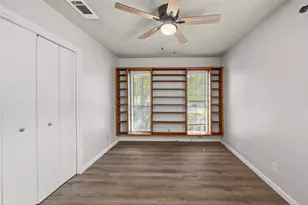 7506 Glenhill Rd, Austin, TX 78752 - Photo 13