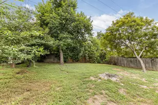 7506 Glenhill Rd, Austin, TX 78752 - Photo 21