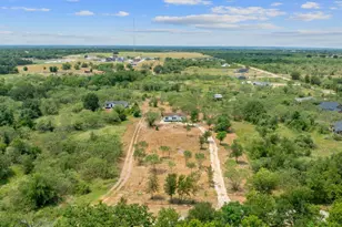 1375 Plant Rd, Luling, TX 78648 - Photo 15