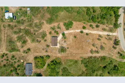 1375 Plant Road, Luling, TX 78648 - Photo 17