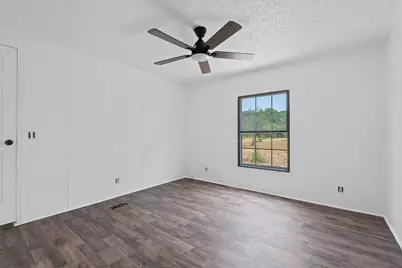 1375 Plant Road, Luling, TX 78648 - Photo 7