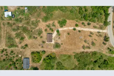 1375 Plant Road, Luling, TX 78648 - Photo 17