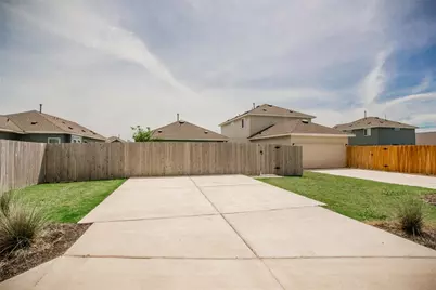 242 Mossycup Drive, San Marcos, TX 78666 - Photo 37