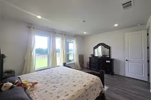 124 Ribera Dr, Liberty Hill, TX 78642 - Photo 17