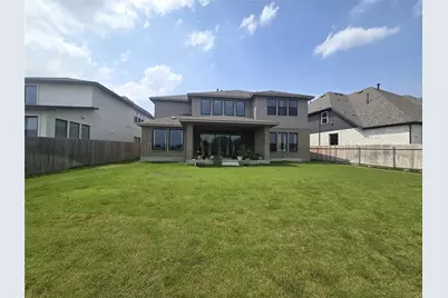 124 Ribera Drive, Liberty Hill, TX 78642 - Photo 33
