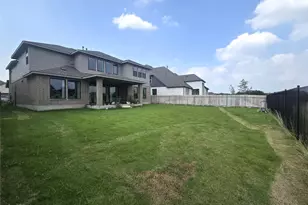 124 Ribera Dr, Liberty Hill, TX 78642 - Photo 33