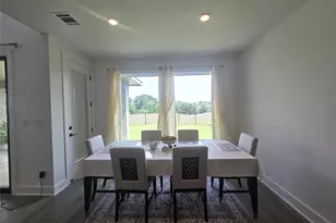 124 Ribera Dr, Liberty Hill, TX 78642 - Photo 11