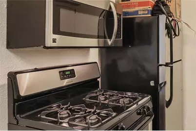 2401 Manor Road #111, Austin, TX 78722 - Photo 7