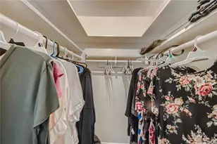 2401 Manor Rd, Austin, TX 78722 - Photo 13