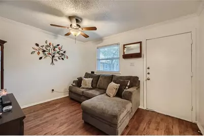 2401 Manor Road #111, Austin, TX 78722 - Photo 3