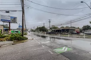 2401 Manor Rd, Austin, TX 78722 - Photo 23