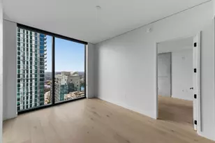 610 Davis St, Austin, TX 78701 - Photo 5