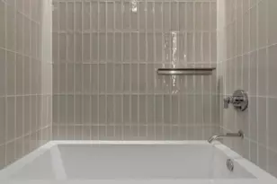 610 Davis St, Austin, TX 78701 - Photo 19