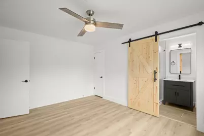 9006 Lodge Court, Austin, TX 78758 - Photo 5
