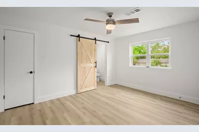 9006 Lodge Court, Austin, TX 78758 - Photo 13