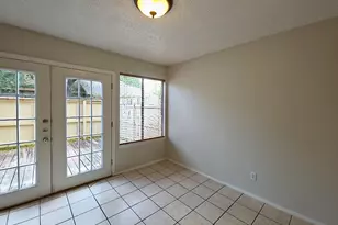 9611 Covey Ridge Ln, Austin, TX 78758 - Photo 5