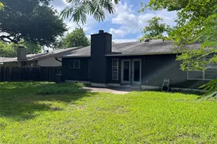 12118 Old Stage Trail, Austin, TX 78750 - Photo 11
