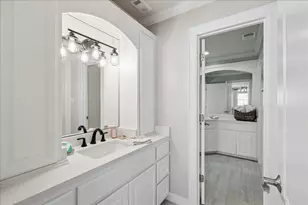 241 Tamana Dr, Galveston, TX 77554 - Photo 23