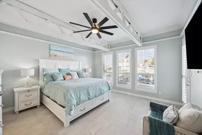 241 Tamana Drive, Galveston, TX 77554 - Photo 15