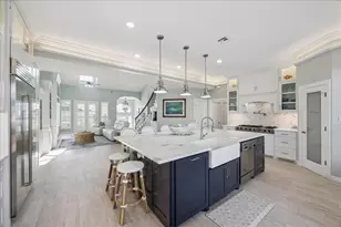 241 Tamana Dr, Galveston, TX 77554 - Photo 11