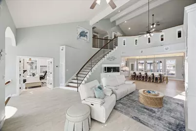 241 Tamana Drive, Galveston, TX 77554 - Photo 5