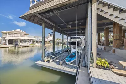 241 Tamana Drive, Galveston, TX 77554 - Photo 35