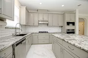 15701 Pumpkin Ridge Dr, Austin, TX 78717 - Photo 11