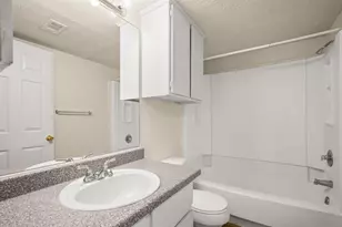 2401 Leon St, Austin, TX 78705 - Photo 9