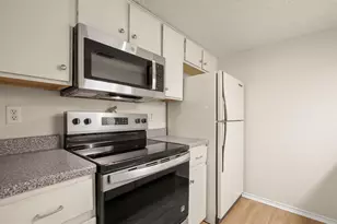 2401 Leon St, Austin, TX 78705 - Photo 3
