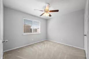 411 Leo Ln, Killeen, TX 76542 - Photo 33
