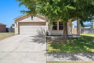 411 Leo Ln, Killeen, TX 76542 - Photo 11