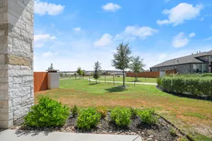 321 Langhorne Bnd, Liberty Hill, TX 78642 - Photo 5