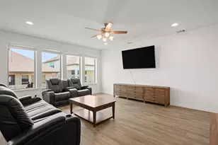 321 Langhorne Bnd, Liberty Hill, TX 78642 - Photo 11