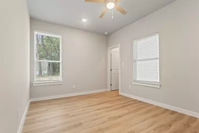 240 Shadow Oak Drive, Bastrop, TX 78602 - Photo 23